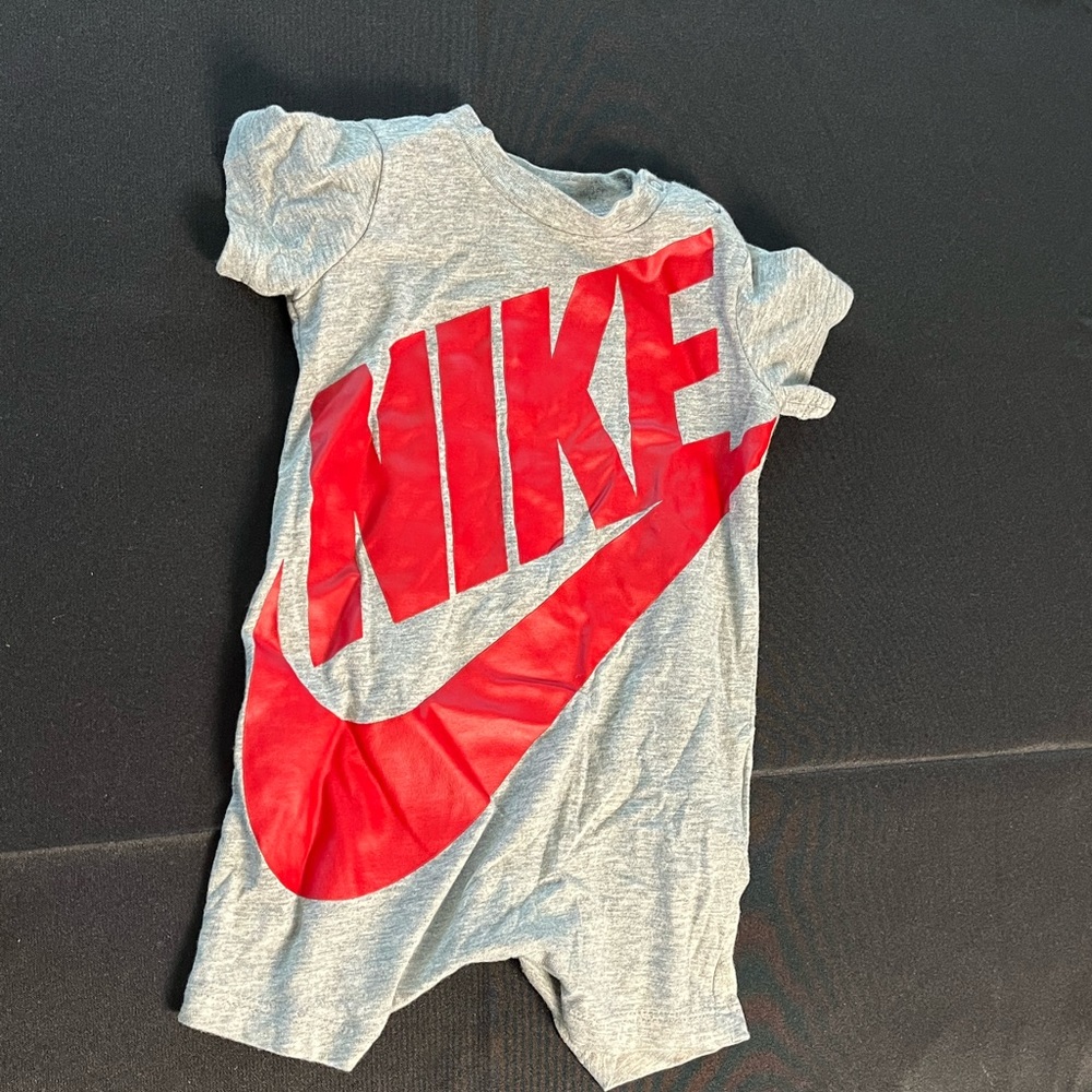 Nike Gray Red swoosh shortall 6M